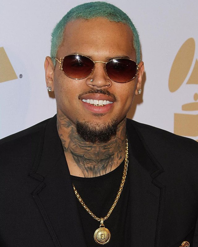 Who Is Chris Brown Dating?